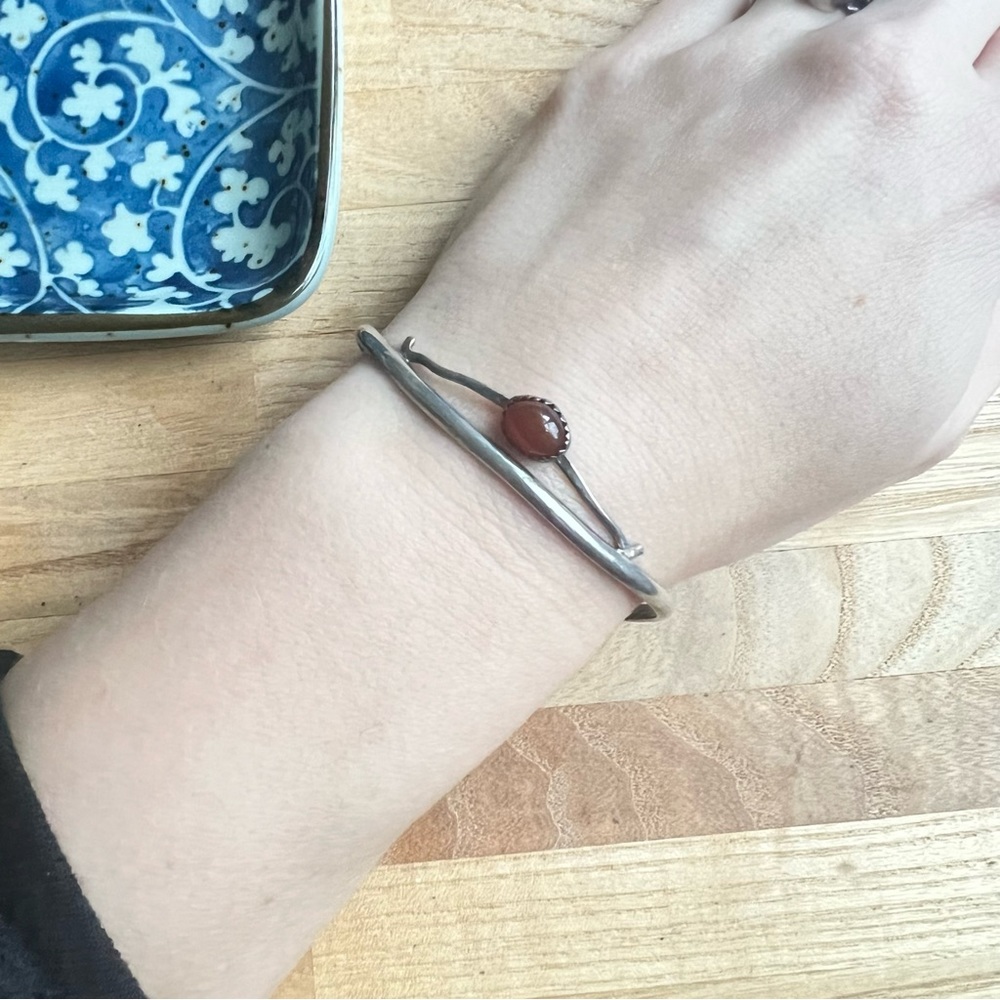 Vintage Sterling silver wavy cuff bracelet with carnelian orange cabochon